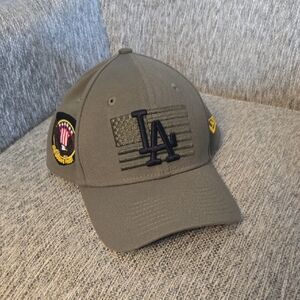 New Era Olive Green LA 39Thirty Fitted Cap with Flag Patch